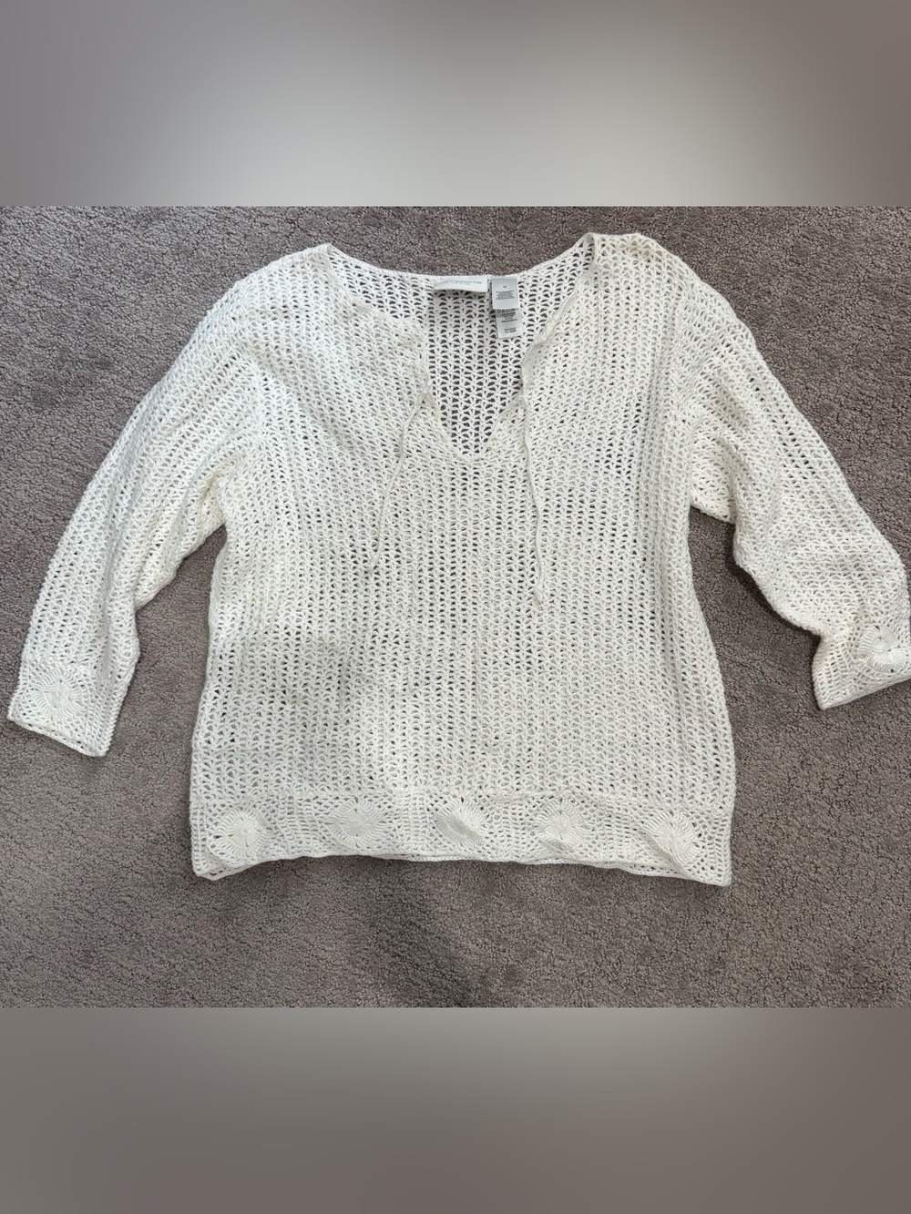Liz Claiborne White Open-Knit V-Neck Sweater